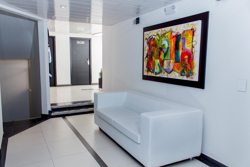 Hotel Metropolitano نيفا المظهر الخارجي الصورة